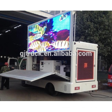 Camion de scène 4x2 Dongfeng / P10 / P8 / P6 a mené le camion de scène d&#39;écran / publicité mobile de camion léger a mené l&#39;affichage en vente